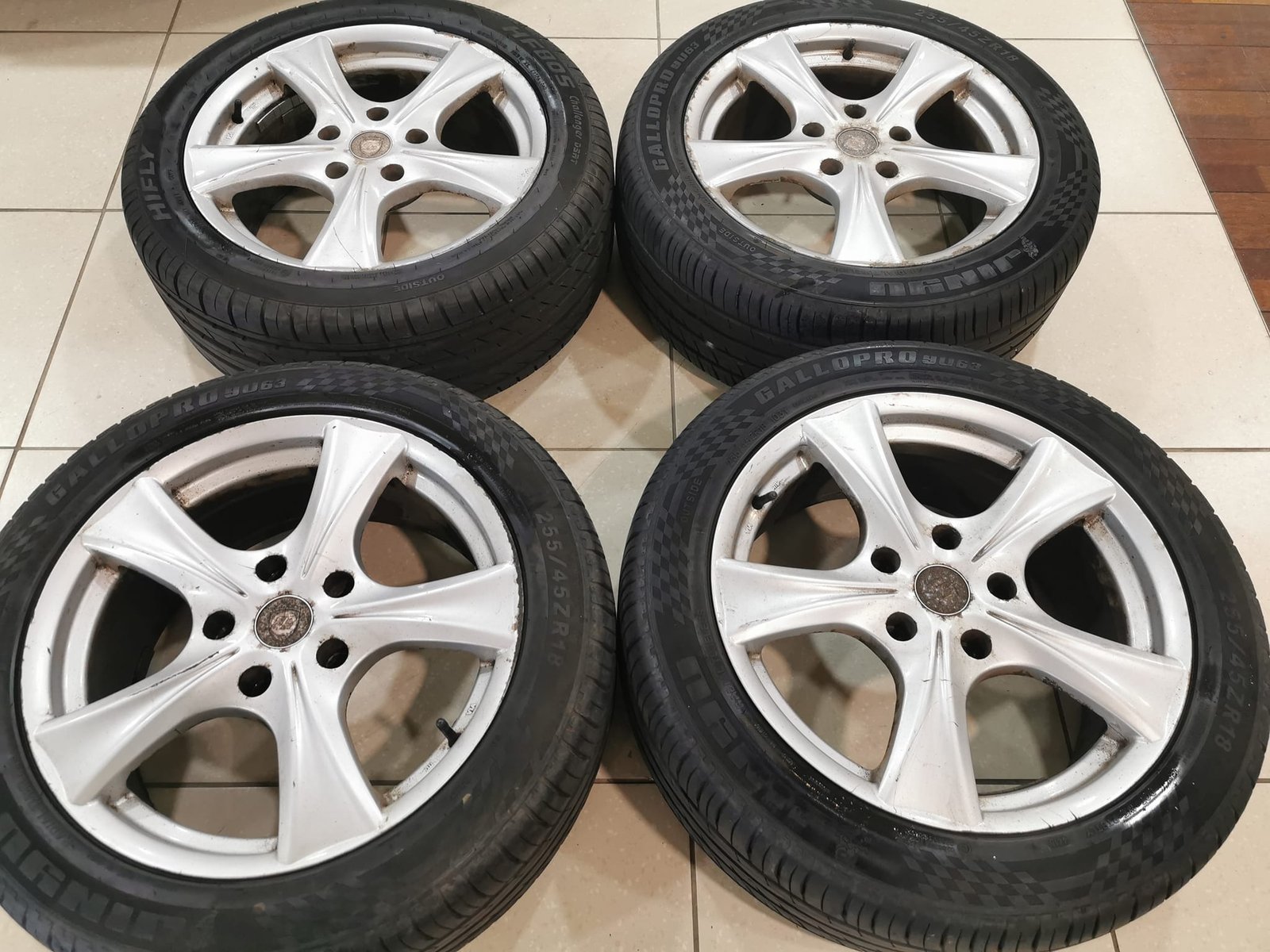 1-1-2-1.jpg 18" MERCEDES SPRINTER ALLOY WHEELS / TYRES - Image 1