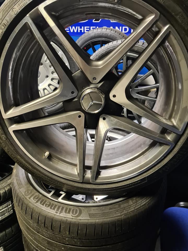 1-16-1.jpg 19" GENUINE MERCEDES AMG C63S ALLOY WHEELS / TYRES - Image 1