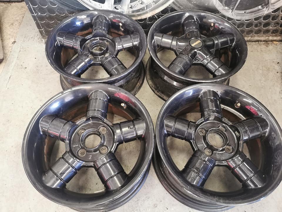 1-6-5.jpg 15" COMPOMOTIVE ALLOY WHEELS - 4 X 100 FITMENT - Image 1