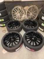 19" Genuine Mercedes Amg Turbine Alloy Wheels / New Tyres
