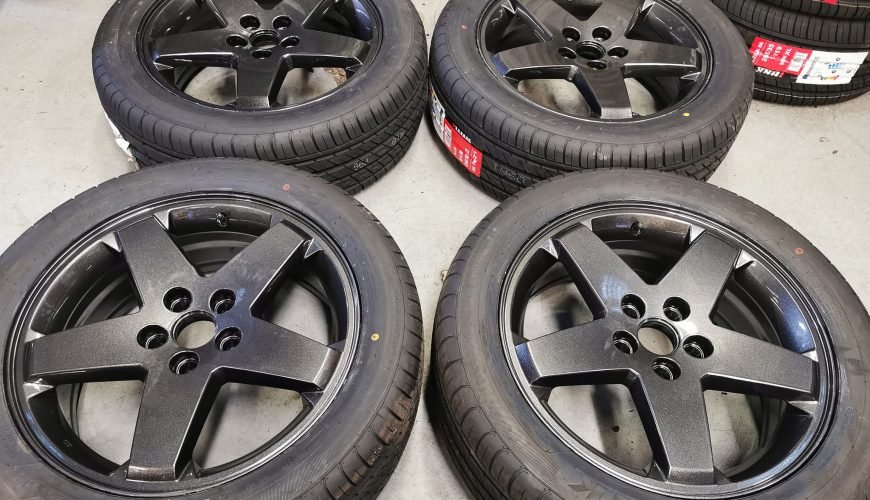 1-71-3gvdwt6ejw7edfd273uqdm.jpg 18" VAUXHALL VIVARO / RENAULT TRAFIC ALLOY WHEELS / NEW TYRES - Image 1