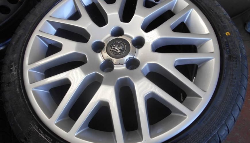14650753_1072031172917600_338044507147205540_n-332srjl6r6xu4mkyg9rimi.jpg 18" GENUINE VAUXHALL XP2 ALLOY WHEELS / TYRES - Image 1
