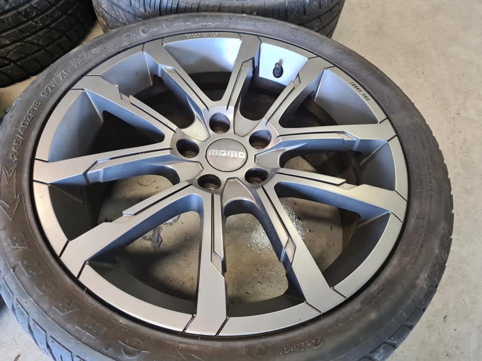 163394915_3804545239666166_6221989734302419900_n.jpg 18" MOMO QUANTUM ALLOY WHEELS / TYRES - MERCEDES / AUDI - Image 1
