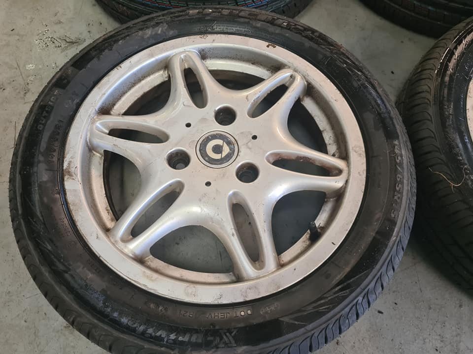 172930180_3872209466233076_5672984194155143356_n.jpg 15" SMART CAR STARLINE ALLOY WHEELS / TYRES - Image 1