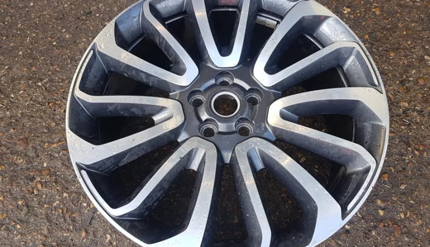 22-INCH-RANGE-ROVER-L405-VOGUE-WHEEL-3af5sdimevj3x64otqh4p6.jpg 22" RANGE ROVER VOGUE L405 ALLOY WHEEL - Image 1