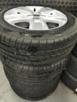 17" Volkswagen T5 Davenport Alloy Wheels / Tyres – as New - Image 4