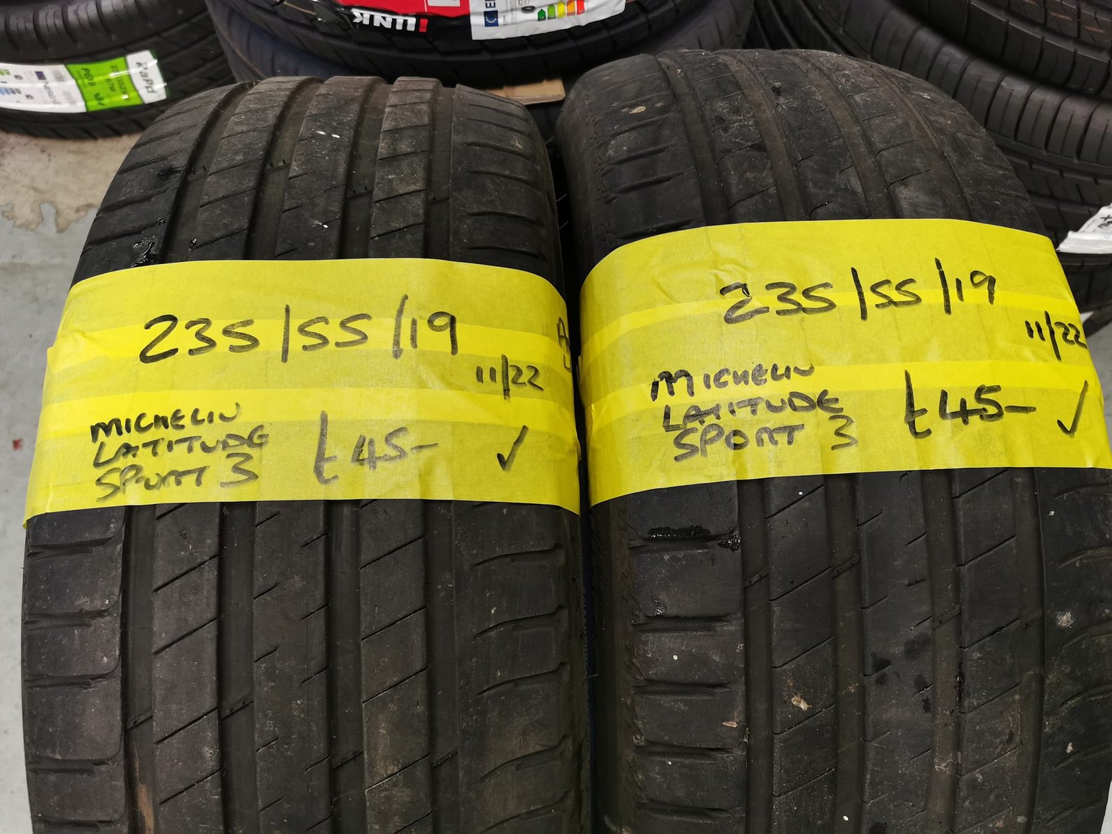 235-55-19-michelin-latitude-sport.jpg 235 / 55 / 19 Michelin Latitude Sport 3 Tyres - Image 1