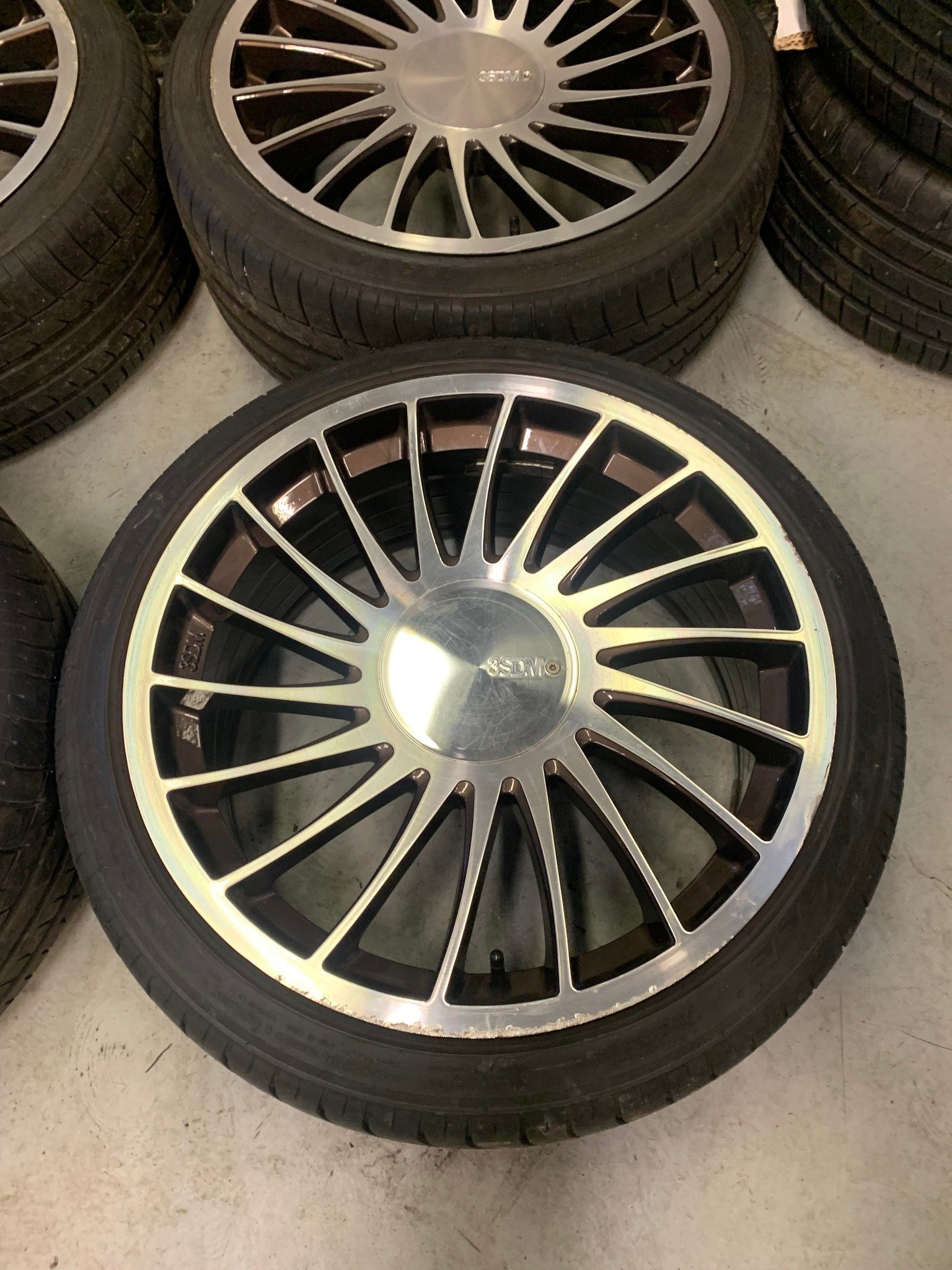 312876527_5568474446606561_4622373655970544171_n.jpg 20" 3SDM 0.04 ALLOY WHEELS / TYRES – 5 X 120 VOLKSWAGEN T5 / BMW - Image 1