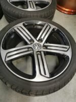 18" GENUINE VOLKSWAGEN R CADIZ ALLOY WHEELS / NEW TYRES - Image 3