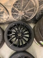 19" Genuine Mercedes Amg Turbine Alloy Wheels / New Tyres - Image 3