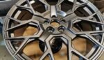 22" GENUINE VELARE VLR 02 ALLOY WHEELS