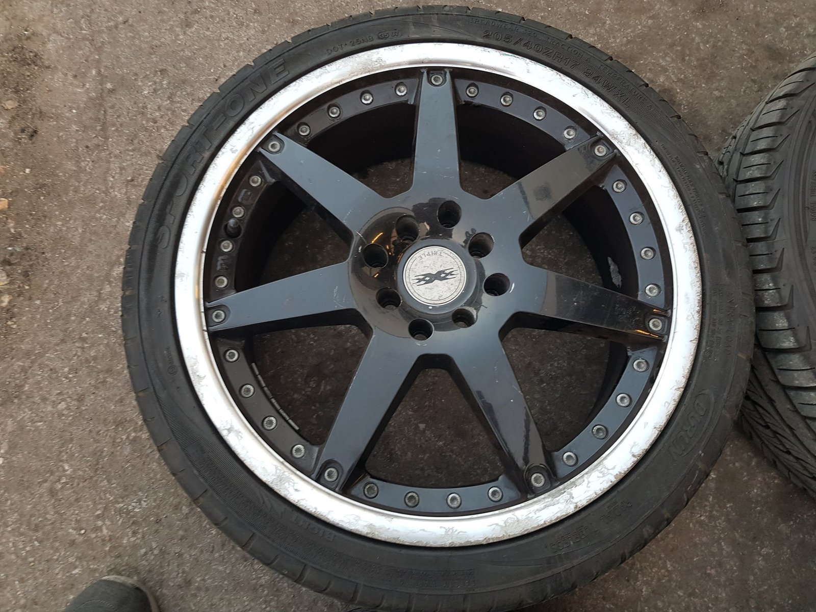 55752293_2341203219449365_6124290250727489536_n.jpg 17" AXE ALLOY WHEELS / TYRES - MULTIFIT - Image 1