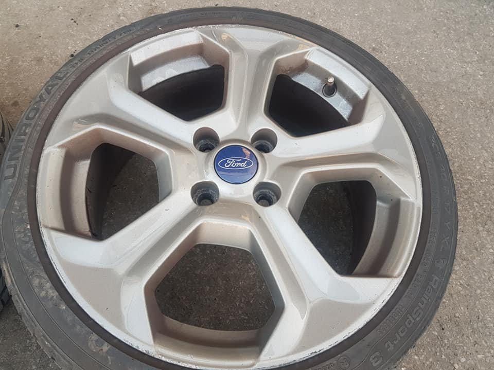 90388633_2803299469790753_8631838367408979968_n.jpg 17" FIESTA ST WHEELS / TYRES - Image 1