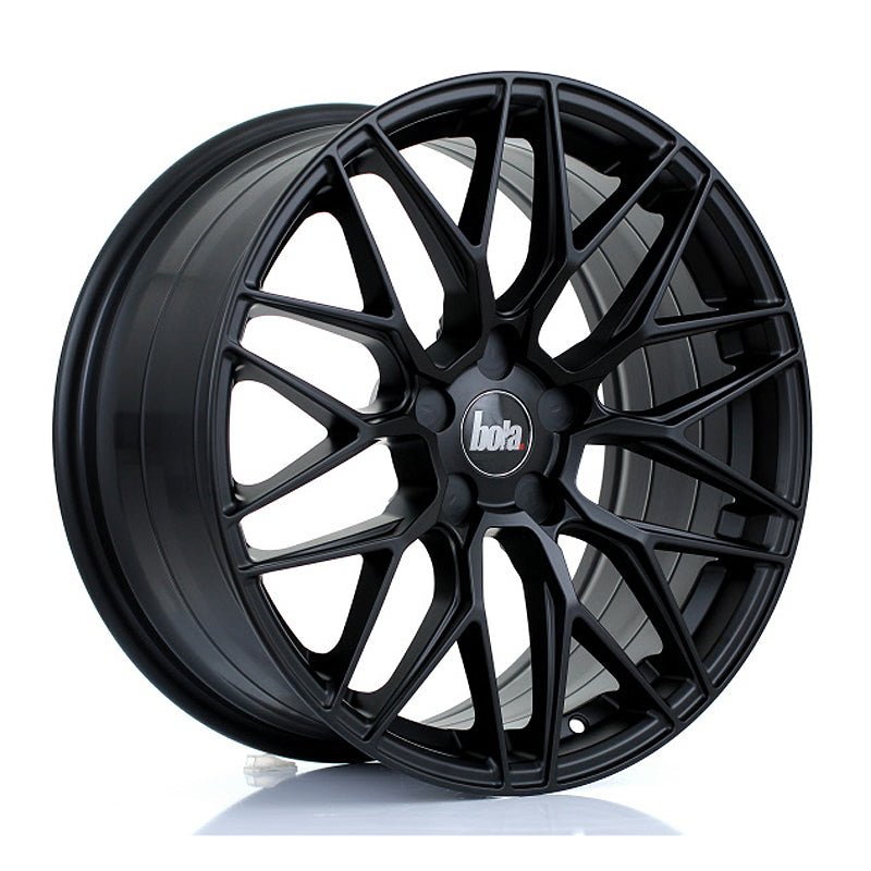 BOLA_B17_MATT_BLACK_1885_ANGLE_fa72635d-871f-4f77-a0a4-2270990703a8.jpg BOLA B17 18x8.5 ET40-45 5x118 MATT BLACK - Image 1