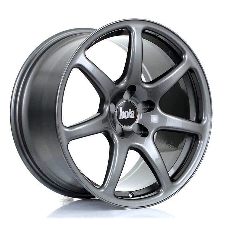 BOLA_B7_GLOSS_GUNMETAL_1895_ANGLE_24fcd1f5-75fb-4a51-8758-985ff40d557b.jpg BOLA B7 18x9.5 ET43-45 5x114 GLOSS GUNMETAL - Image 1