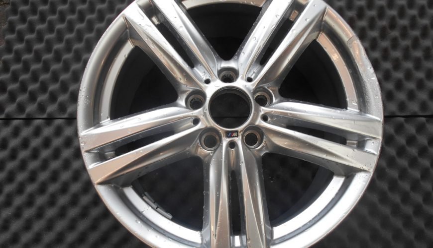 DSCN1627-332rvvbkhzvxkdna02z3t6.jpg 18" GENUINE BMW MOTORSPORT STYLE 386 ALLOY WHEEL - Image 1