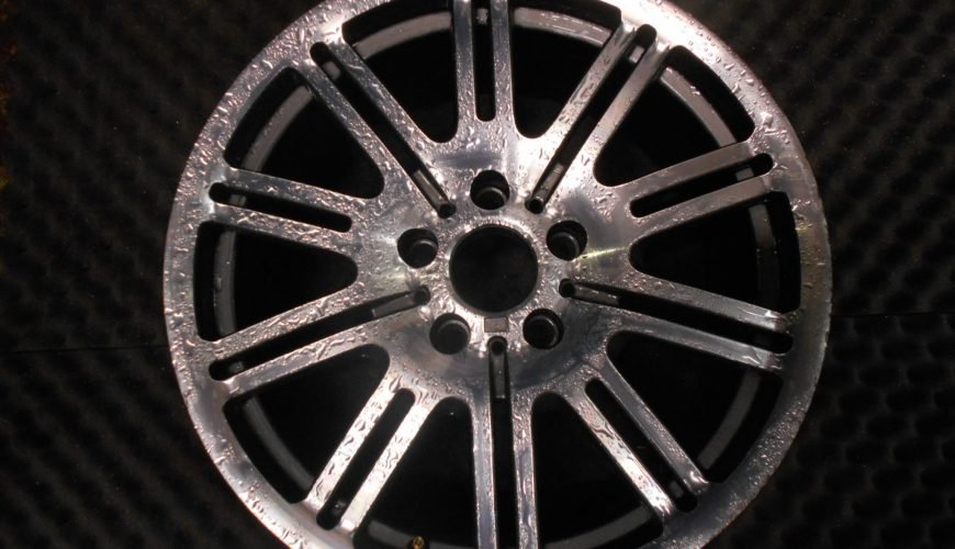 DSCN1675-332rup3prosns2ucl0usju.jpg 18" BMW M3 STYLE ALLOY WHEEL – 8.5 X 18 - Image 1