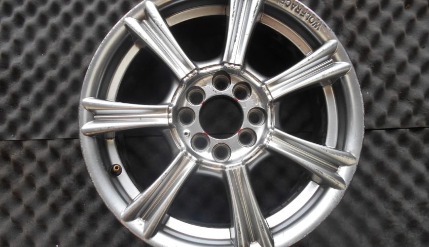 DSCN1801-332ndqsbt73sexstb23itm.jpg 15" WOLFRACE HYBRID ALLOY WHEEL - VAUXHALL / FORD - Image 1