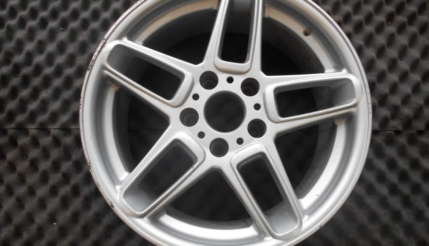 DSCN1807-332ndk02debmcbhqia445m.jpg 17" BMW AC SCHNITZER STYLE ALLO WHEEL - Image 1
