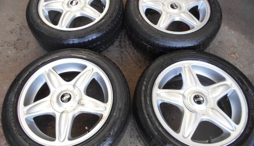 DSCN1857-32wah7yvbc3u1aoexlaebu.jpg 16" GENUINE BMW MINI STYLE 103 ALLOY WHEELS / TYRES - Image 1