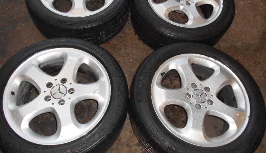 DSCN1865-32wjeegs7gmephi5dccjyi.jpg 17" GENUINE MERCEDES E CLASS ALLOY WHEELS / TYRES - Image 1