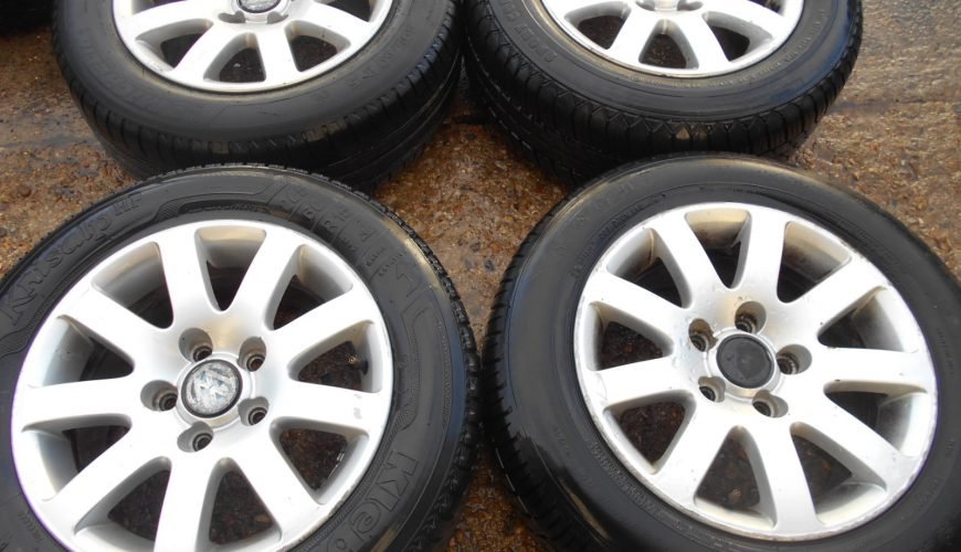 DSCN1893-32zb95axo3vupztwtugr9m.jpg 15" VOLKSWAGEN T4 ALLOY WHEELS / TYRES - Image 1