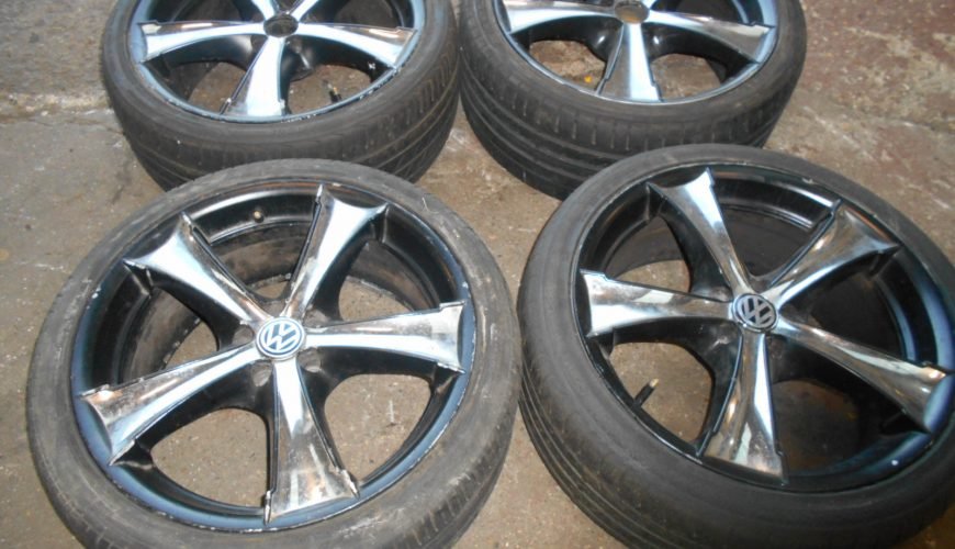 DSCN1900-32zc5kgjzx020mi5pethje.jpg 18" DARE T888 ALLOY WHEELS / TYRES – VOLKSWAGEN 5 X 100 - Image 1