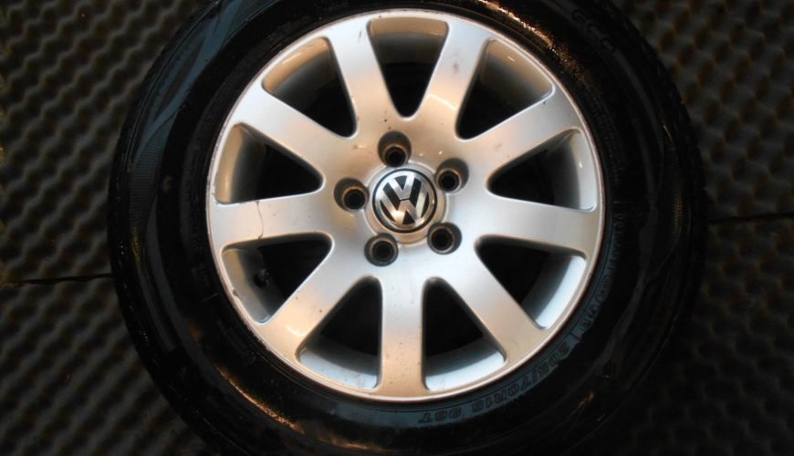 DSCN1930-33018zw874jj5o266asykq.jpg 15" GENUINE VOLKSWAGEN T4 ALLOY WHEELS / TYRES - Image 1