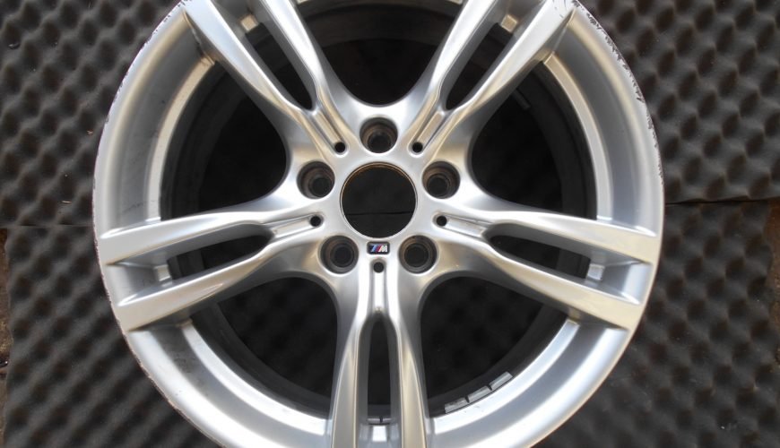 DSCN1969-331n9c95k48f47qtz06vbe.jpg 18" GENUINE BMW MOTORSPORT STYLE 400 ALLOY WHEEL - Image 1