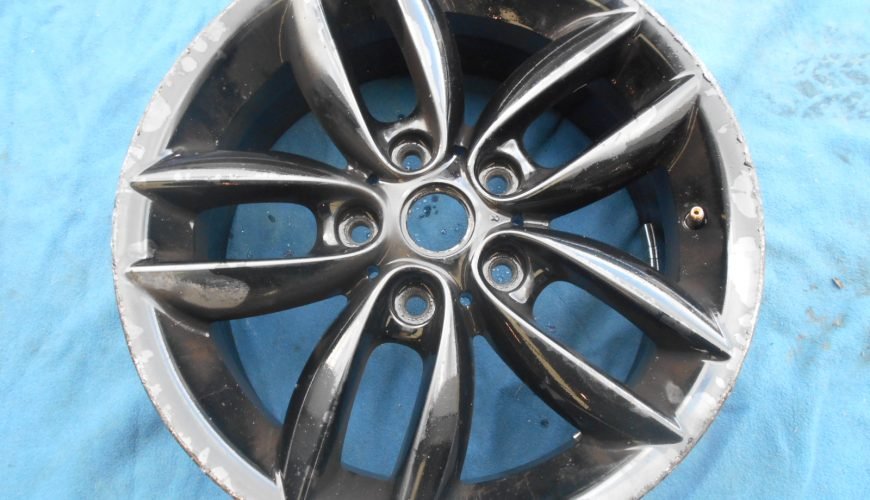 DSCN2138-33d2g678pgs2lh4sia5p1m.jpg 17" GENUINE BMW MINI COUNTRYMAN COOPER S R60 ALLOY WHEEL - Image 1