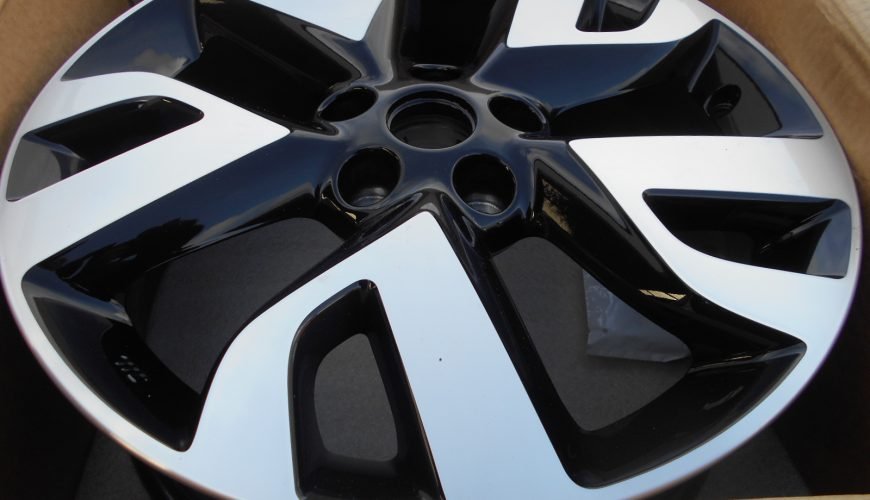 DSCN2794-35sioigwjflln9msnqshze.jpg 18" NISSAN QASHQAI / JUKE ALLOY WHEEL - Image 1