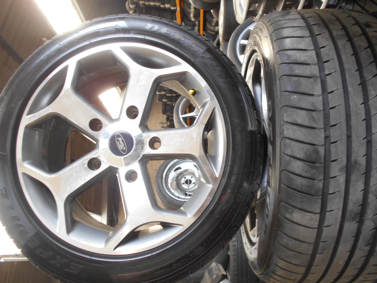 DSCN2865.jpg 18" FORD TRANSIT ST STYLE ALLOY WHEELS / TYRES - Image 1