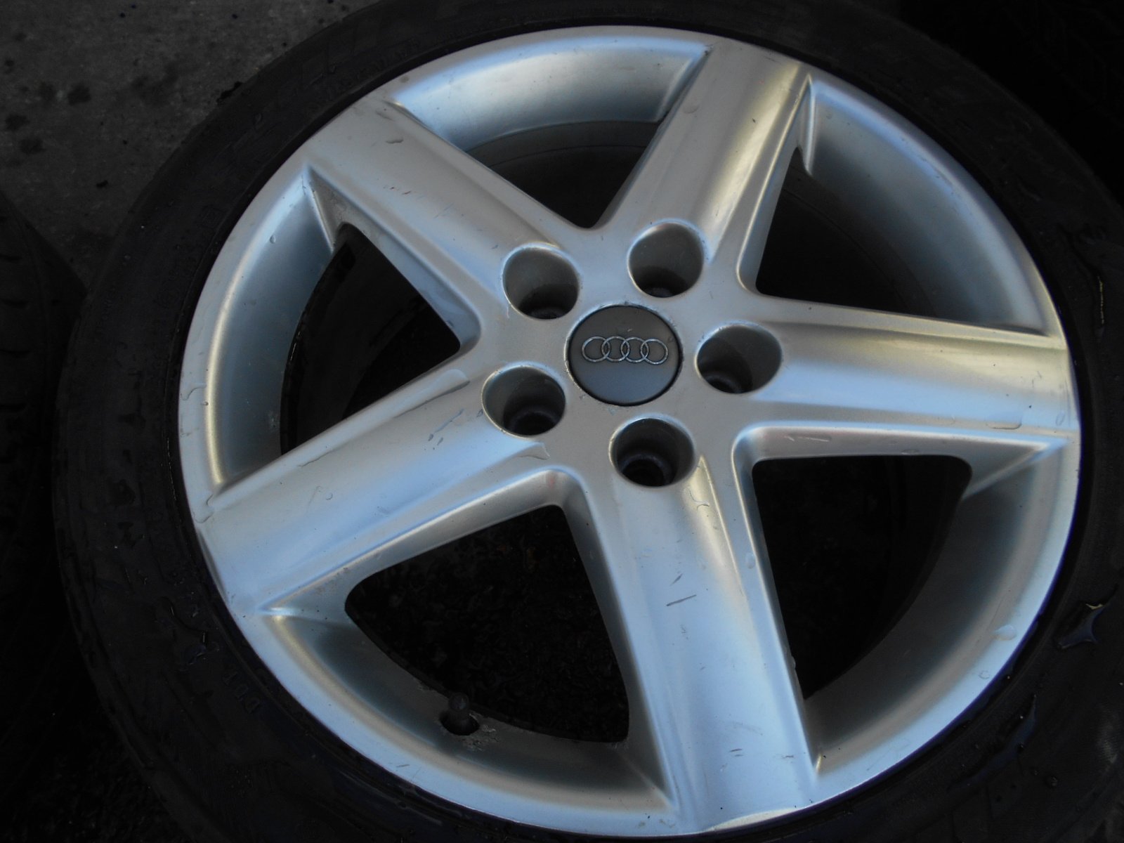 DSCN3135.jpg 17" AUDI S LINE ALLOY WHEELS / TYRES – VOLKSWAGEN T4 - Image 1