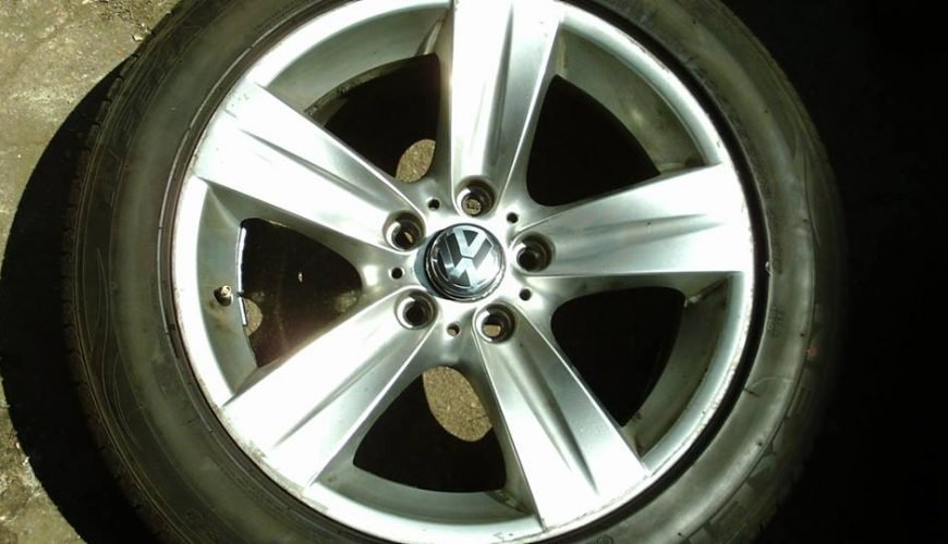 T51-332nj1rutxa0oodyrr46bu.jpg 18" VOLKSWAGEN T5 ALLOY WHEELS / TYRES - LOAD RATED WHEELS - Image 1