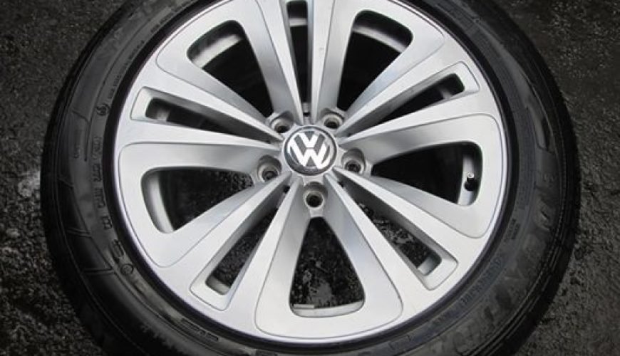 T52-332nik6l0ynnlvvwuh8dmy.jpg 18" VOLKSWAGEN T5 TRANSPORTER ALLOY WHEELS / TYRES - Image 1