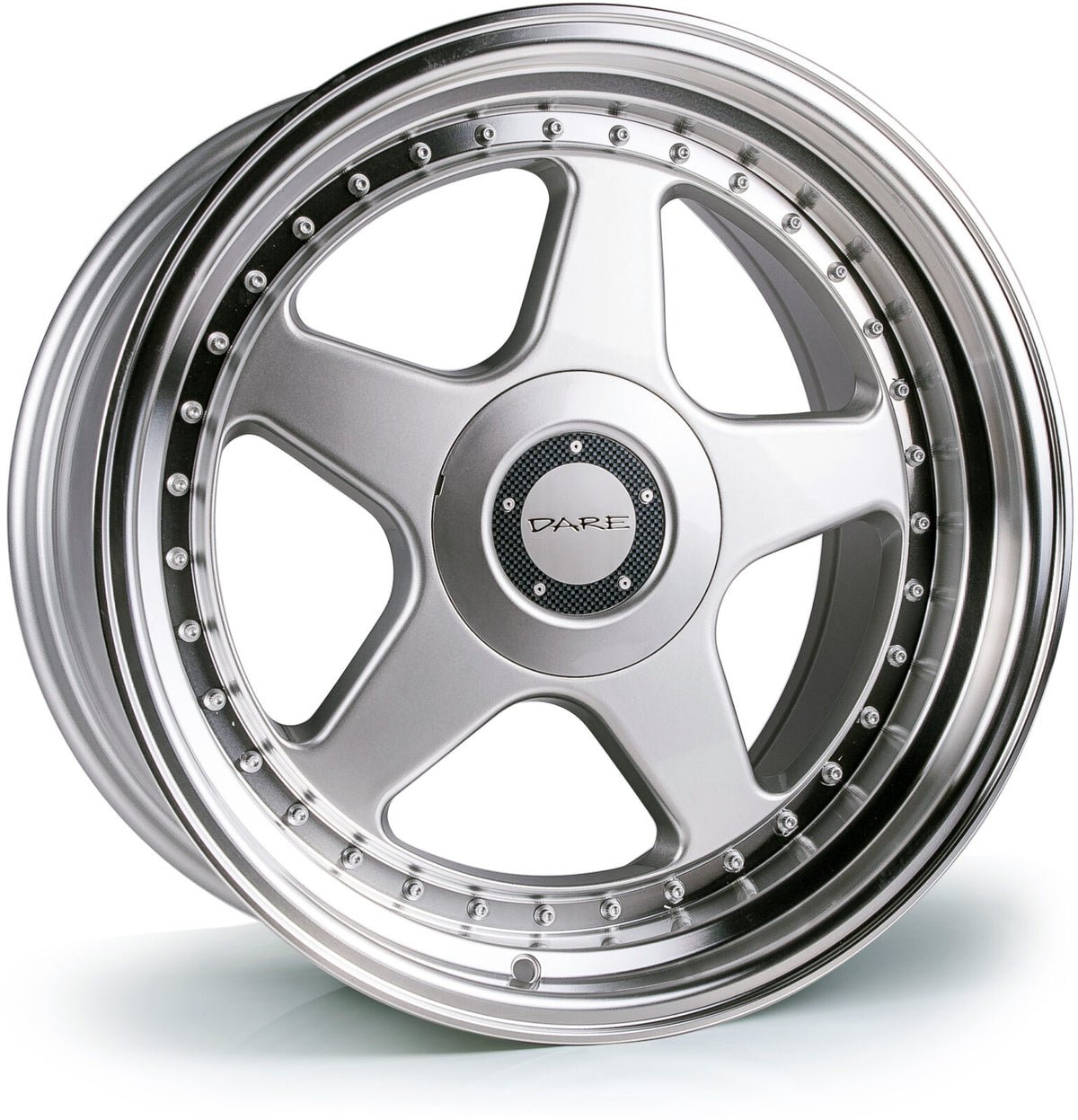 dare-f5-silver-polished-lip_a76fc14d-5ba8-42be-b6dd-8d4a01ce509c.jpg Dare F5 18x8 ET40 5x108/5x114.3 Silver Polished Lip - Image 1