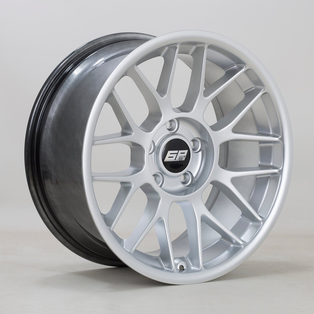 dtm188.5hsilver.jpg 6Performance DTM 18x8.5 ET20 5x120 HSilver - Image 1