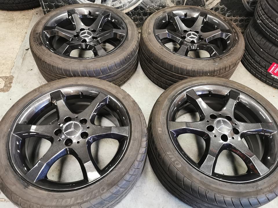 407992355_6922675581186434_5038844232280205380_n 17" GENUINE MERCEDES HOEDUS CLK ALLOY WHEELS / TYRES - Image 1