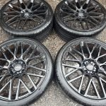 20" MOMO REVENGE ALLOY WHEELS / TYRES -  BLACK -  5 X 120  - VOLKSWAGEN T5 / T6 FITMENT