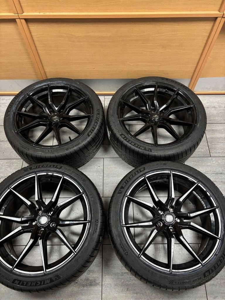 20" ALUWERKS ALLOY WHEELS / TYRES - VOLKSWAGEN T5 / T6