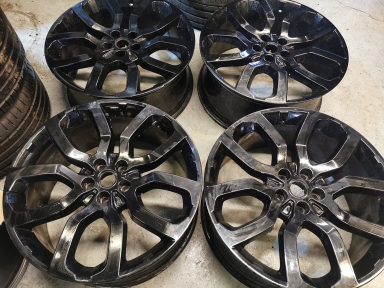 22" GENUINE LAND ROVER STYLE 5004 ALLOY WHEELS