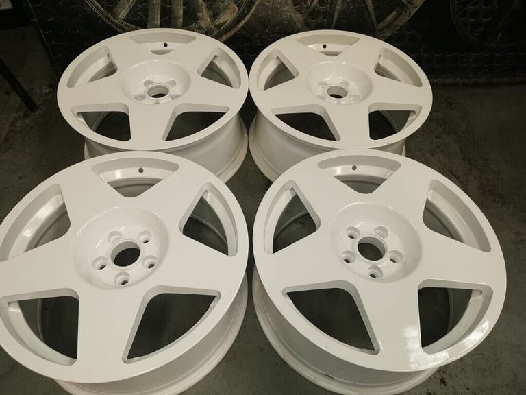 image-293.jpeg 19" GENUINE 1552 TARMAC ALLOY WHEELS - 5 X 108 - FOCUS RS - Image 1