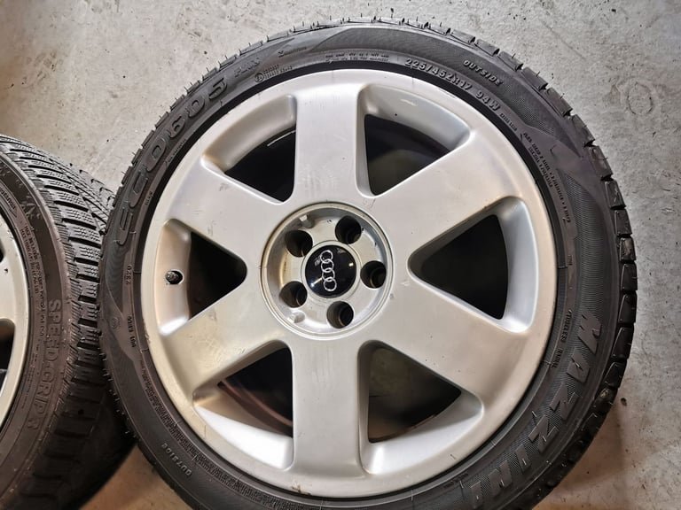 17" AUDI TT MK1 ALLOY WHEELS / TYRES
