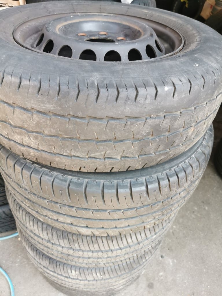 16" MERCEDES SPRINTER WHEELS 6 X 130 FITMENT WITH EXCELLENT 235 / 65 / 16C TYRES