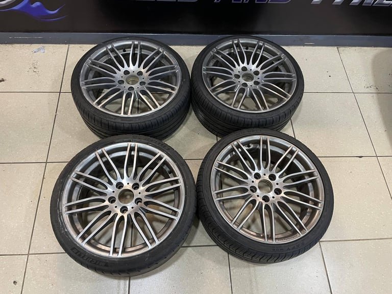 image-42.jpeg 19" GENUINE BMW STYLE 269M ALLOY WHEELS / TYRES - Image 1